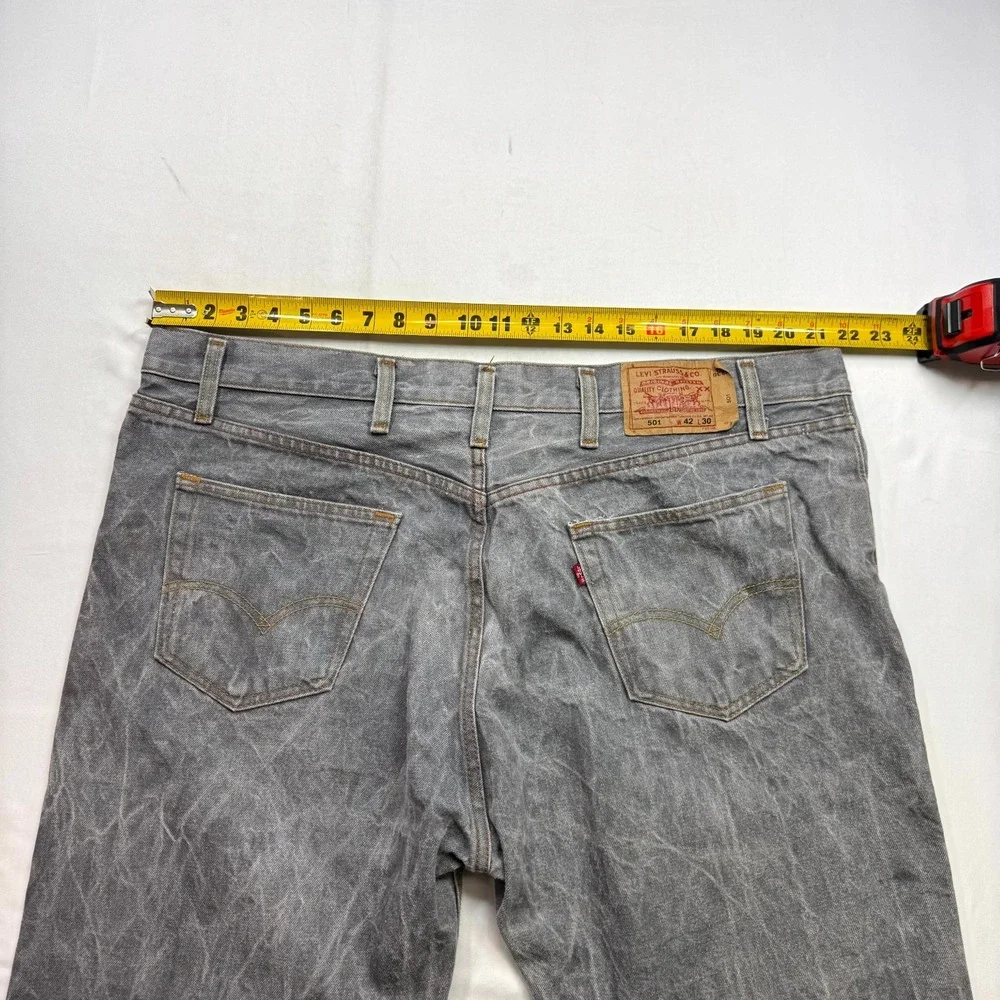 Levi's‎ 501 Straight Leg Button-Fly Jeans Mens Size 42x30 Gray Denim Cotton